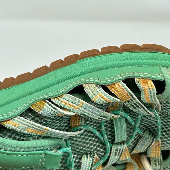 Chaco Kids' Waterproof Hiking Sandals Bright Green Size 4 Closed Toe Summer - Picture 14 of 15